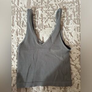 NWOT Grey Tilly’s Cropped Tank Top